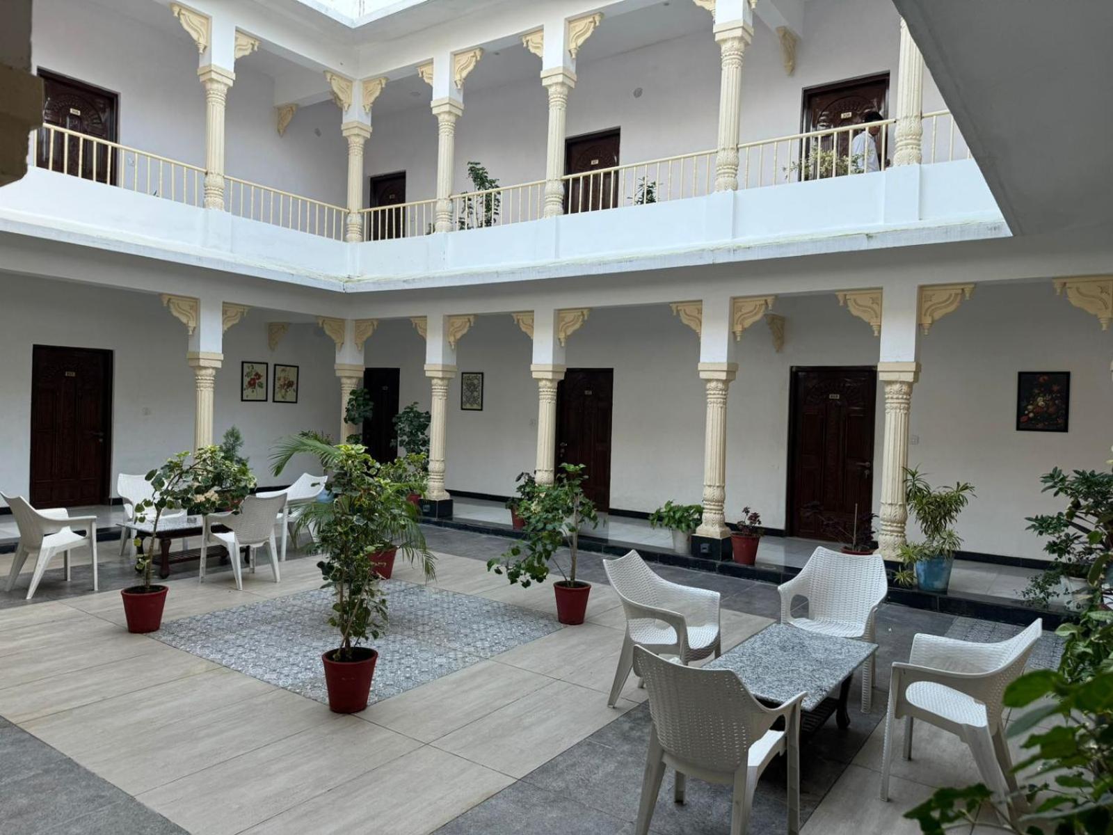 Jag Aravali Resort Udaipur By Naina Staycation - Best For Corporate Events - Family Resort - Swimming Pool - Gardens Udajpur Exteriér fotografie