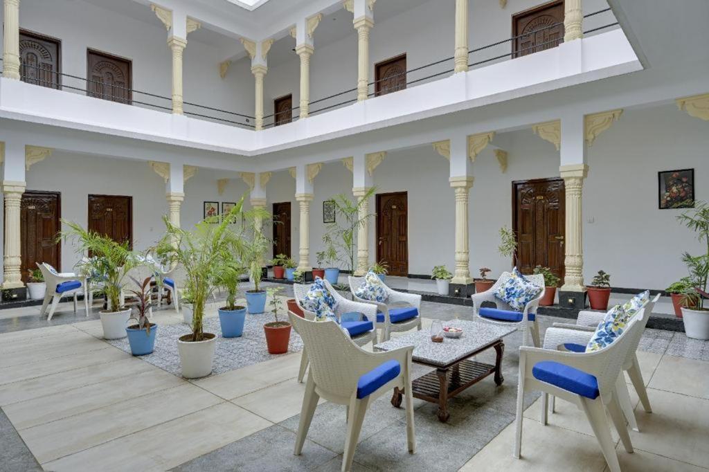 Jag Aravali Resort Udaipur By Naina Staycation - Best For Corporate Events - Family Resort - Swimming Pool - Gardens Udajpur Exteriér fotografie